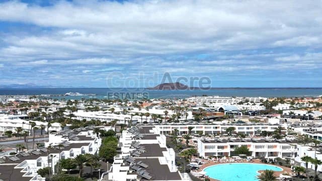3 slaapkamer Penthouse te koop in Corralejo, La Oliva - € 435.000 (Ref: 9062034)