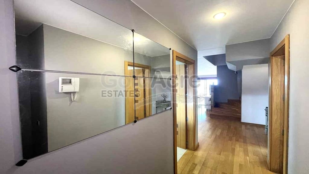 3 bedroom Apartment for sale in Corralejo - € 375,000 (Ref: 9062034)
