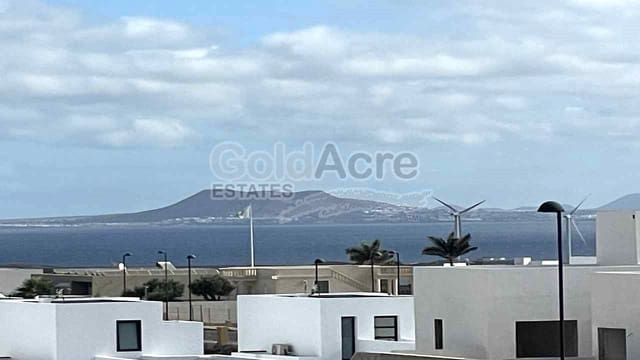 Grunde uden byggetilladelser til salg i Corralejo, La Oliva - € 179.500 (Ref: 9085651)