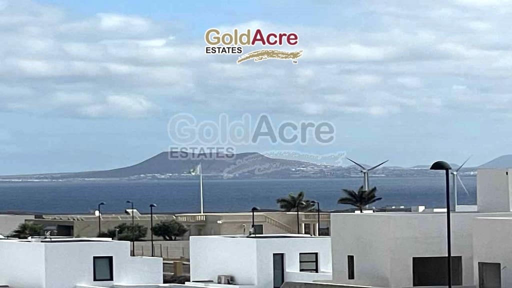 Undeveloped Land for sale in Corralejo - € 179,500 (Ref: 9085651)