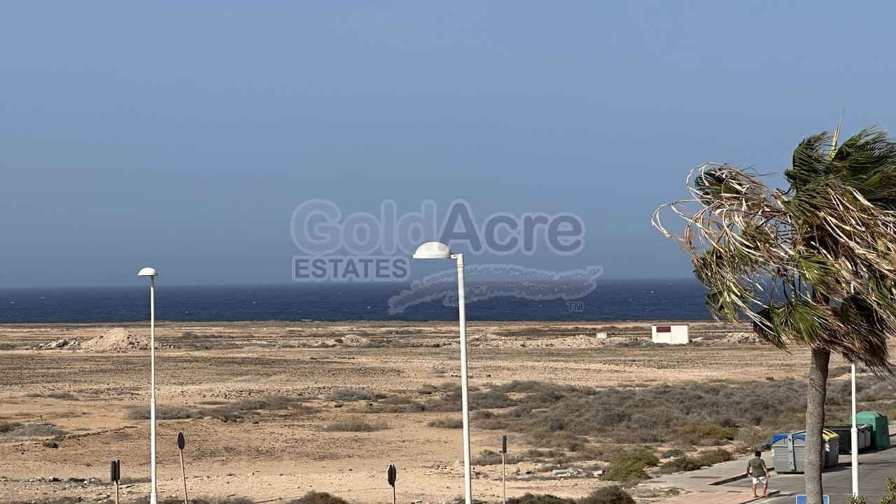 2 soveværelse Penthouse til salg i Parque Holandes med swimmingpool - € 140.000 (Ref: 9108499)