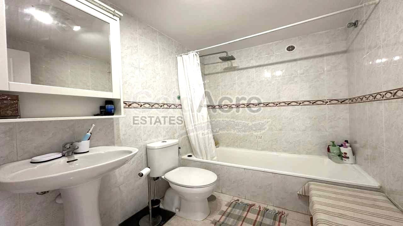 2 soveværelse Penthouse til salg i Parque Holandes med swimmingpool - € 140.000 (Ref: 9108499)