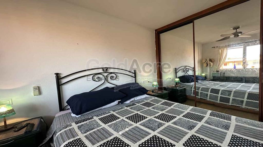 2 soveværelse Lejlighed til salg i Parque Holandes med swimmingpool garage - € 140.000 (Ref: 9108499)