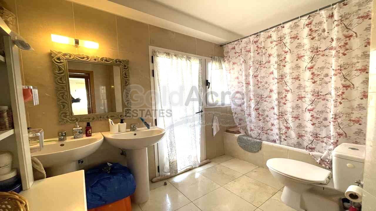 3 soveværelse Lejlighed til salg i Costa de Antigua med swimmingpool - € 189.000 (Ref: 9110719)