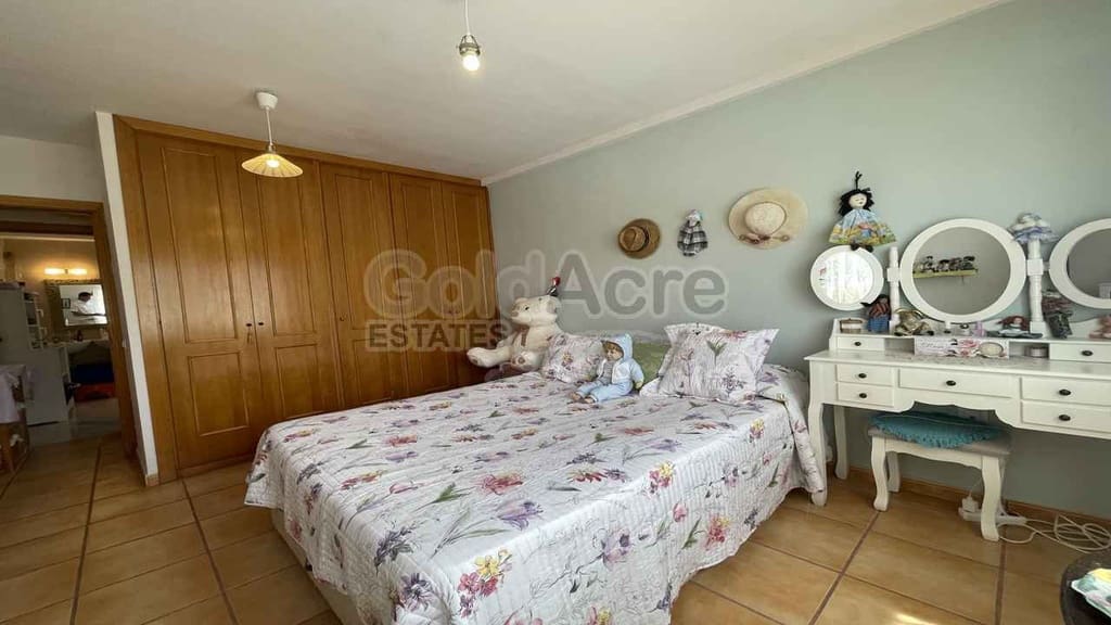 3 slaapkamer Appartement te koop in Costa de Antigua met zwembad - € 189.000 (Ref: 9110719)