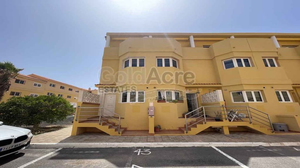 3 soveværelse Lejlighed til salg i Costa de Antigua med swimmingpool - € 189.000 (Ref: 9110719)