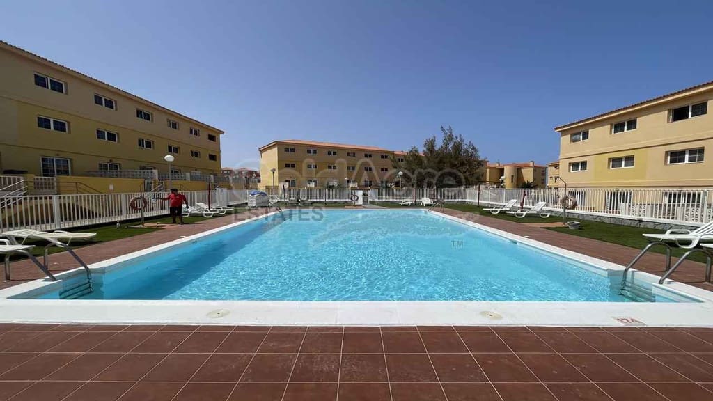 3 soveværelse Lejlighed til salg i Costa de Antigua med swimmingpool - € 189.000 (Ref: 9110719)