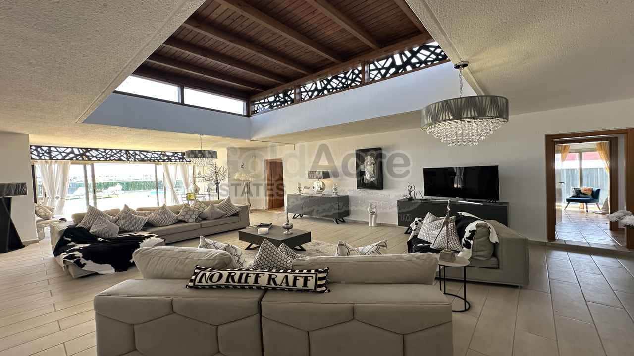 3 soverom Villa til salgs i Caleta de Fuste - € 650 000 (Ref: 9113957)