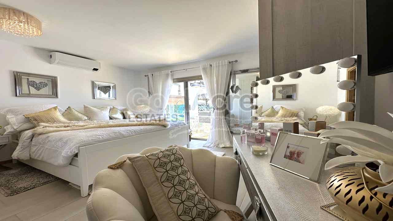 3 soverom Villa til salgs i Caleta de Fuste - € 650 000 (Ref: 9113957)