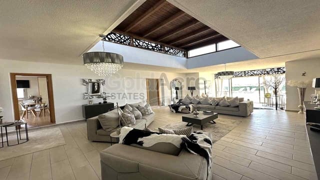 3 bedroom Villa for sale in Caleta de Fuste, Antigua with pool - € 650,000 (Ref: 9113957)