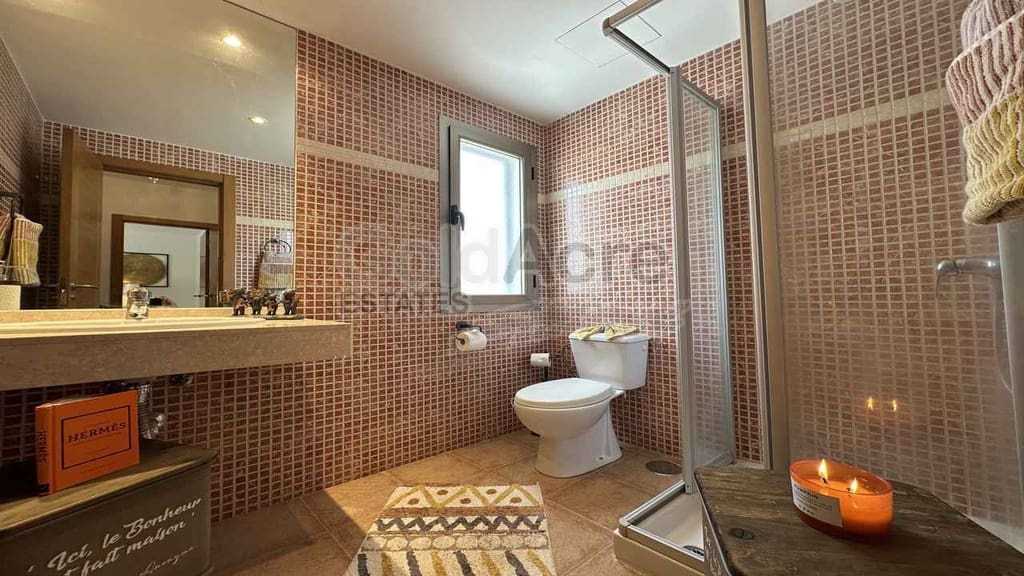 3 slaapkamer Villa te koop in Caleta de Fuste met zwembad - € 650.000 (Ref: 9113957)