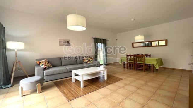 3 soverom Villa til salgs i La Oliva med svømmebasseng - € 345 000 (Ref: 9114504)