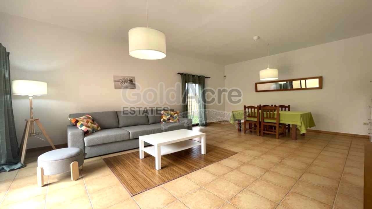 3 soveværelse Villa til salg i La Oliva med swimmingpool - € 325.000 (Ref: 9114504)