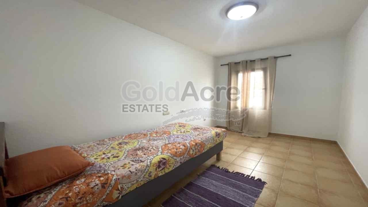 3 soveværelse Villa til salg i La Oliva med swimmingpool - € 325.000 (Ref: 9114504)