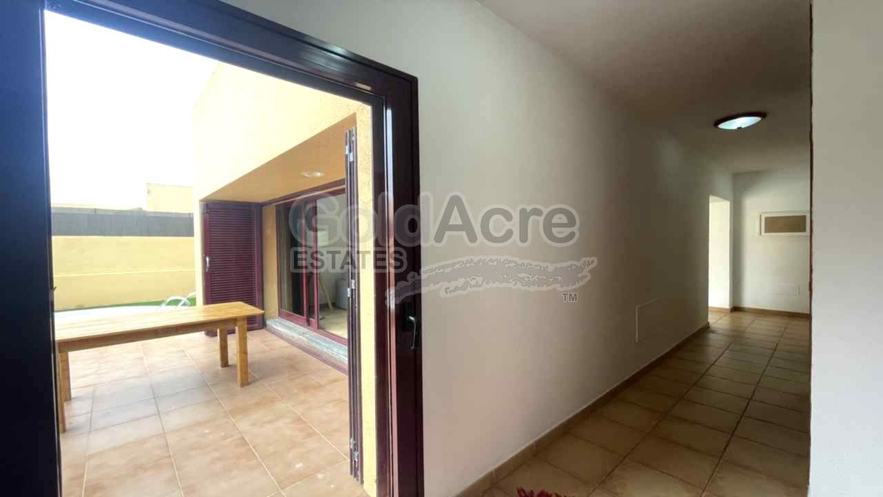 3 soveværelse Villa til salg i La Oliva med swimmingpool - € 325.000 (Ref: 9114504)