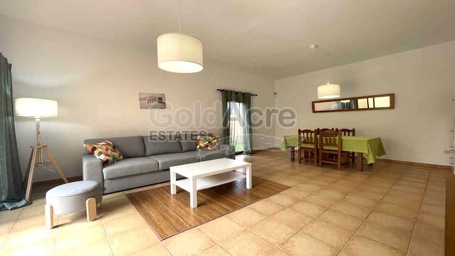 3 soveværelse Villa til salg i La Oliva med swimmingpool - € 325.000 (Ref: 9114504)