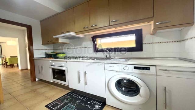 3 soveværelse Villa til salg i La Oliva med swimmingpool - € 325.000 (Ref: 9114504)