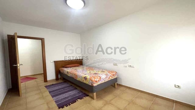 3 soveværelse Villa til salg i La Oliva med swimmingpool - € 325.000 (Ref: 9114504)