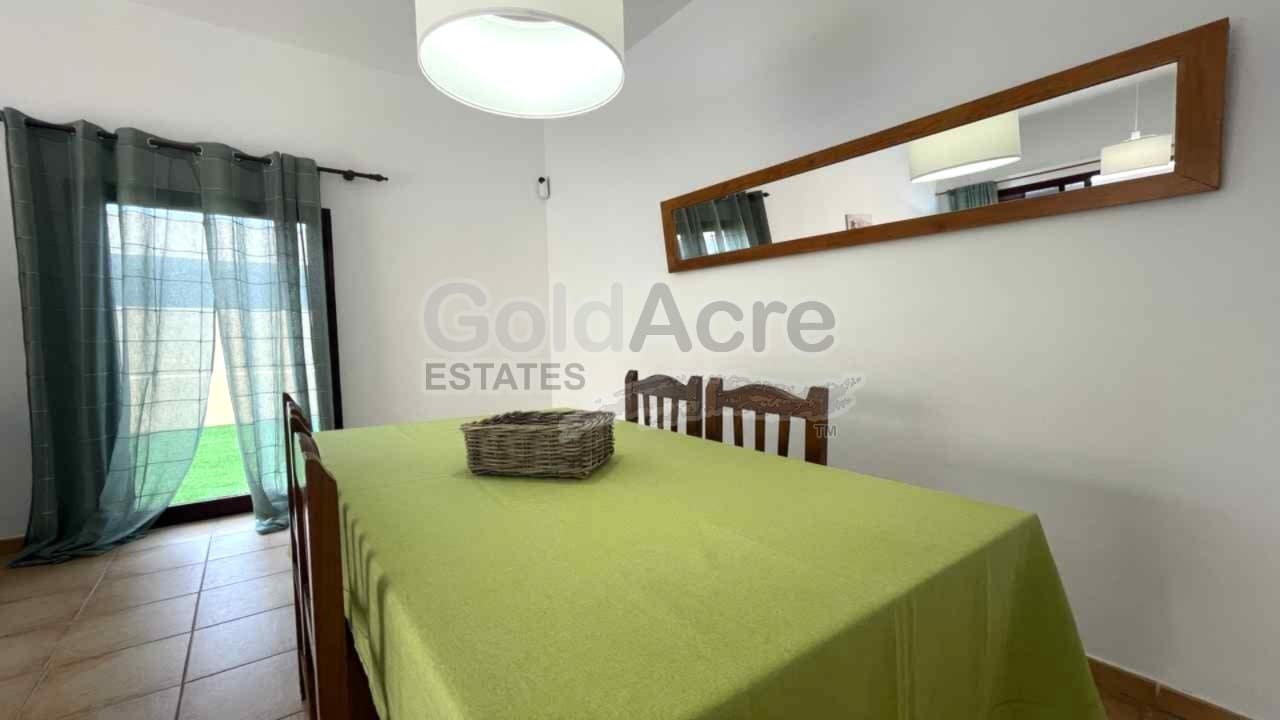 3 soveværelse Villa til salg i La Oliva med swimmingpool - € 325.000 (Ref: 9114504)