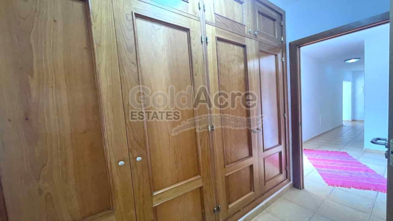 3 soveværelse Villa til salg i La Oliva med swimmingpool - € 325.000 (Ref: 9114504)