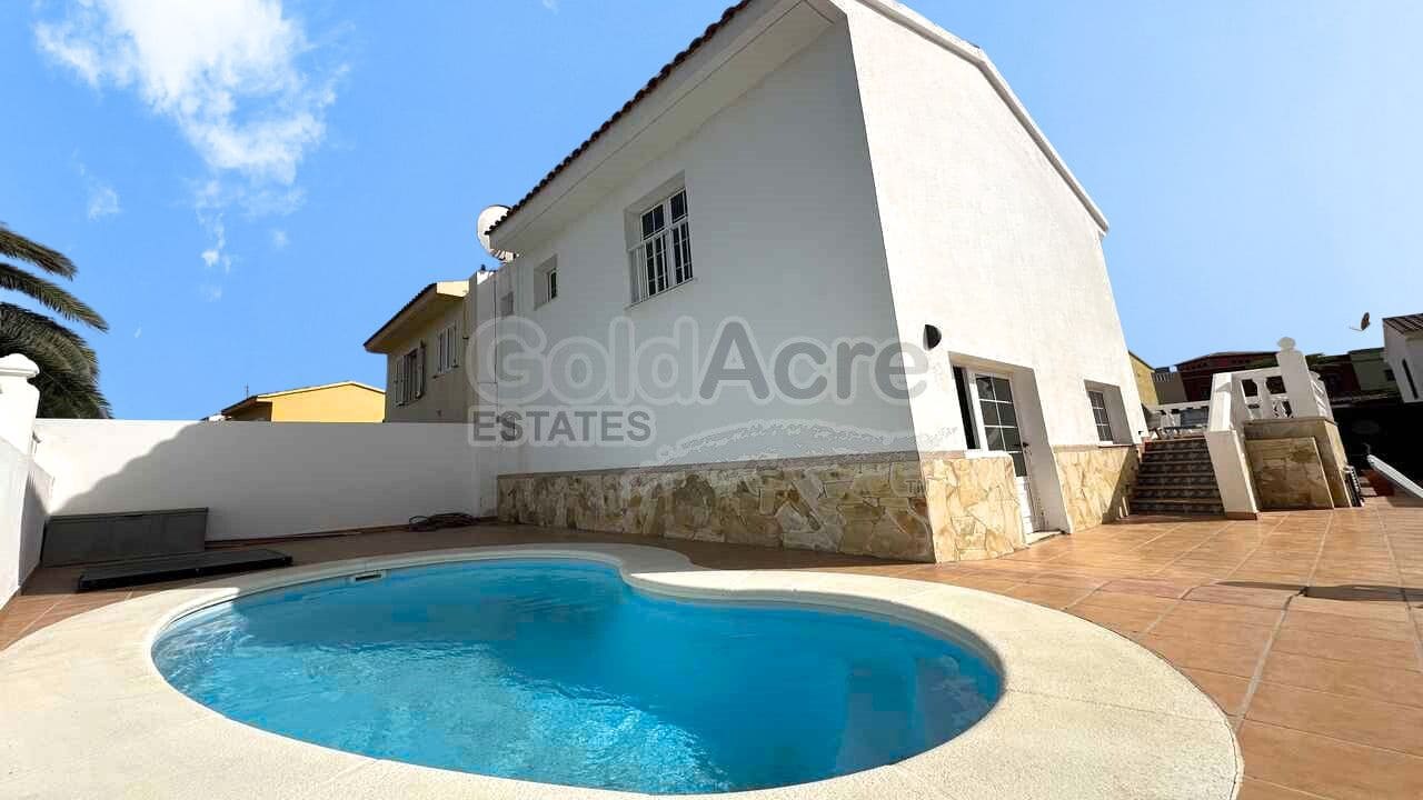 1 quarto Moradia para venda em Corralejo - 675 000 € (Ref: 9124675)
