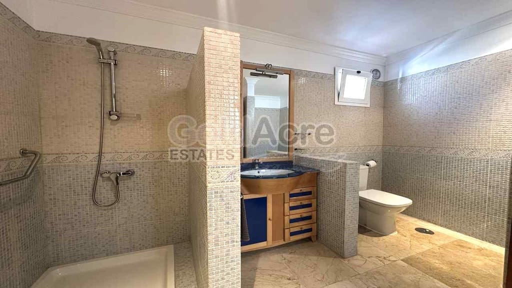 3 Zimmer Villa zu verkaufen in Corralejo mit Pool - 675.000 € (Ref: 9124675)