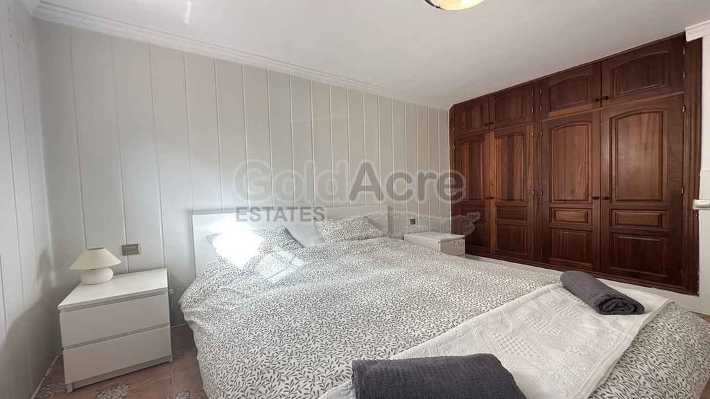3 bedroom Villa for sale in Corralejo with pool - € 675,000 (Ref: 9124675)
