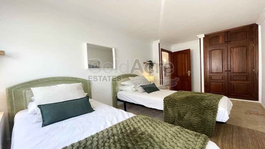 3 bedroom Villa for sale in Corralejo with pool garage - € 675,000 (Ref: 9124675)
