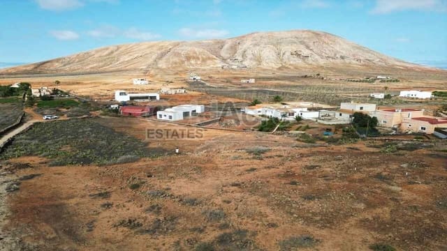 Terreno/Finca Rústica en Villaverde, La Oliva en venta - 139.000 € (Ref: 9125604)