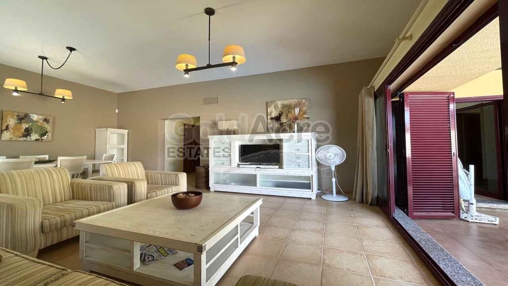 3 bedroom Villa for sale in La Oliva with pool - € 340,000 (Ref: 9129394)