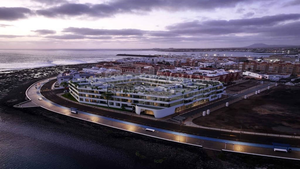 Apartamento de 2 habitaciones en Corralejo en venta con piscina - 356.000 € (Ref: 9129395)