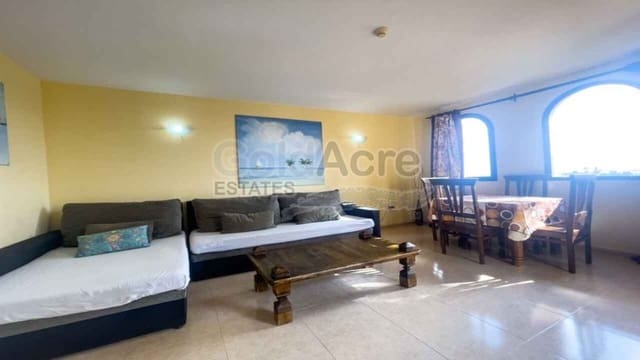 1 chambre Appartement à vendre à Corralejo, La Oliva avec piscine - 215 000 € (Ref: 9142558)
