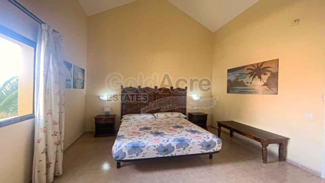1 quarto Apartamento para venda em Corralejo, La Oliva com piscina - 215 000 € (Ref: 9142558)