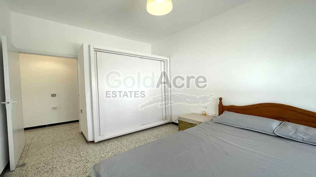 2 bedroom Villa for sale in Caleta de Fuste - € 390,000 (Ref: 9165556)