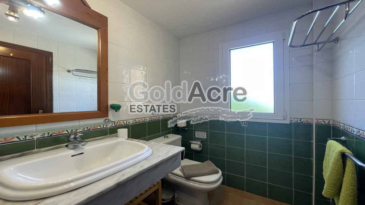 3 sypialnia Willa na sprzedaż w Corralejo z basenem - 515 000 € (Ref: 9181325)