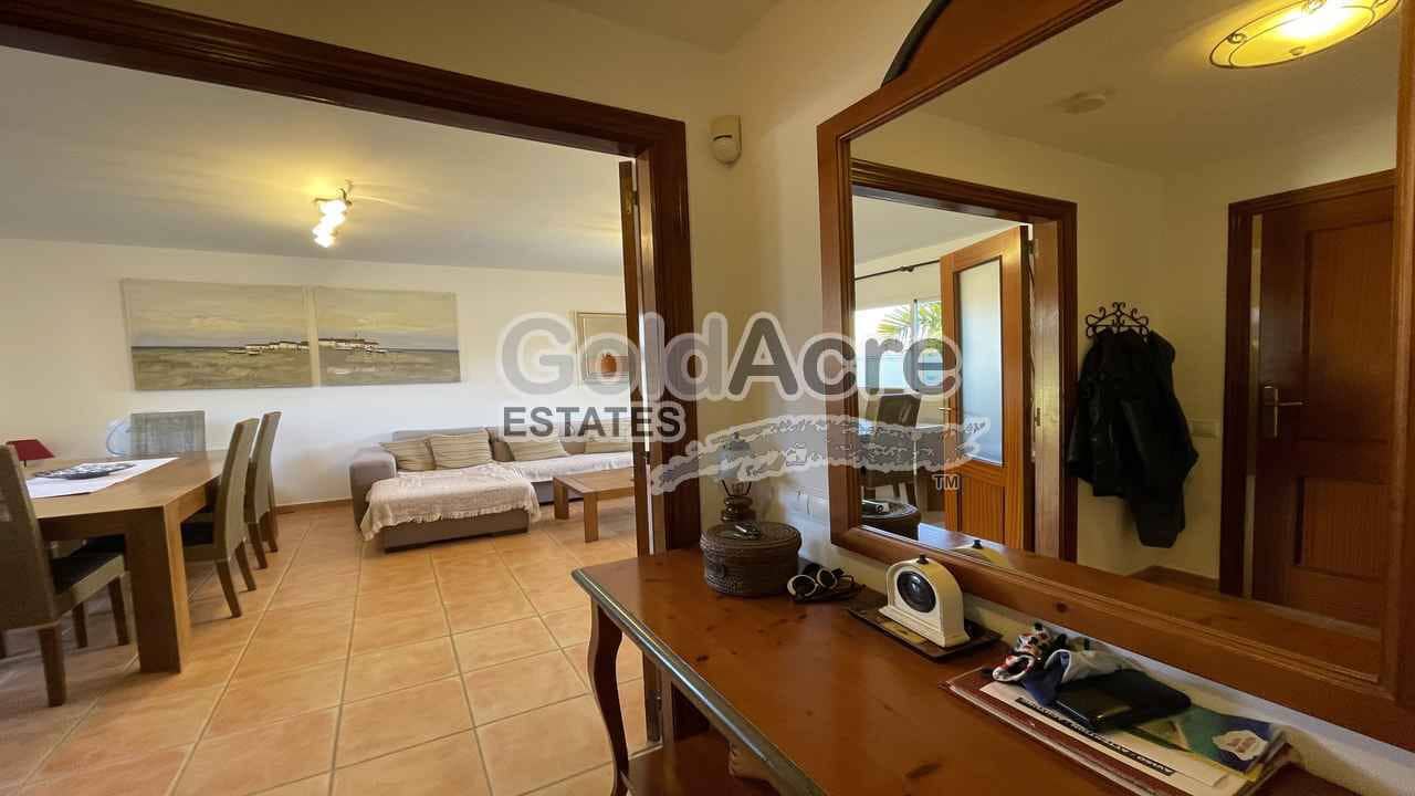 3 quarto Moradia para venda em Corralejo com piscina - 515 000 € (Ref: 9181325)