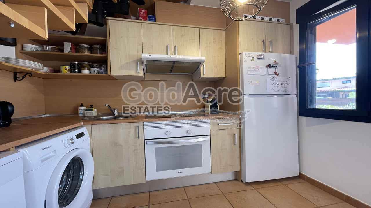 2 soverom Leilighet til salgs i Majanicho med svømmebasseng - € 279 000 (Ref: 9192670)