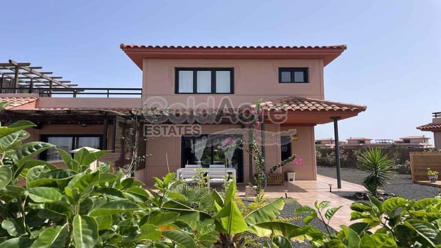 2 soverom Leilighet til salgs i Majanicho, La Oliva med svømmebasseng - € 279 000 (Ref: 9192670)