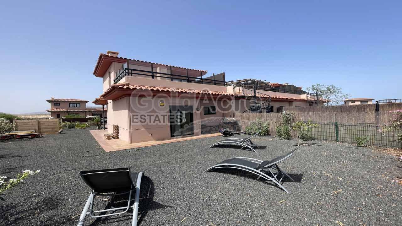 2 soverom Leilighet til salgs i Majanicho med svømmebasseng - € 279 000 (Ref: 9192670)