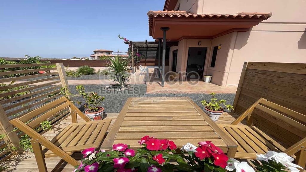 2 slaapkamer Villa te koop in Majanicho met zwembad - € 269.000 (Ref: 9192670)