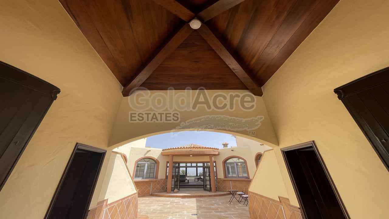 4 bedroom Villa for sale in Villaverde with pool - € 1,295,000 (Ref: 9192671)