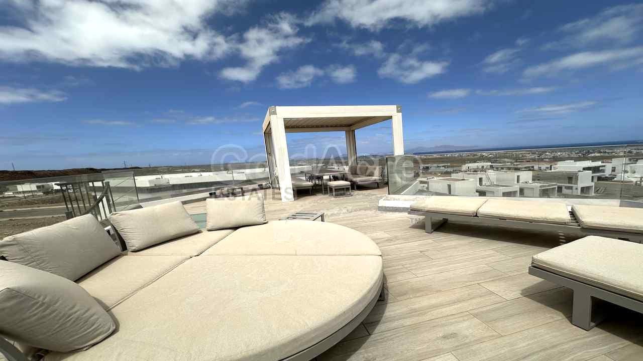 4 soveværelse Villa til salg i Corralejo - € 625.000 (Ref: 9236089)