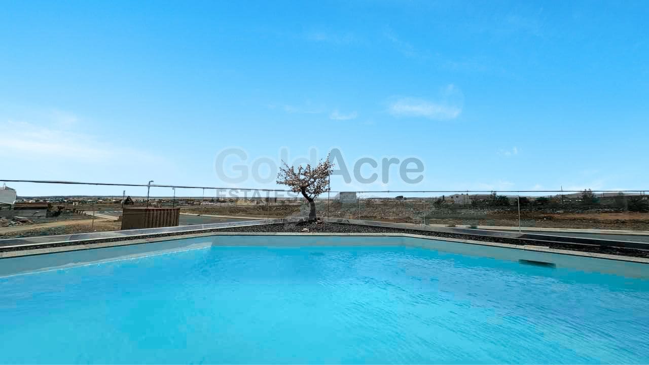 4 soveværelse Villa til salg i Corralejo - € 625.000 (Ref: 9236089)