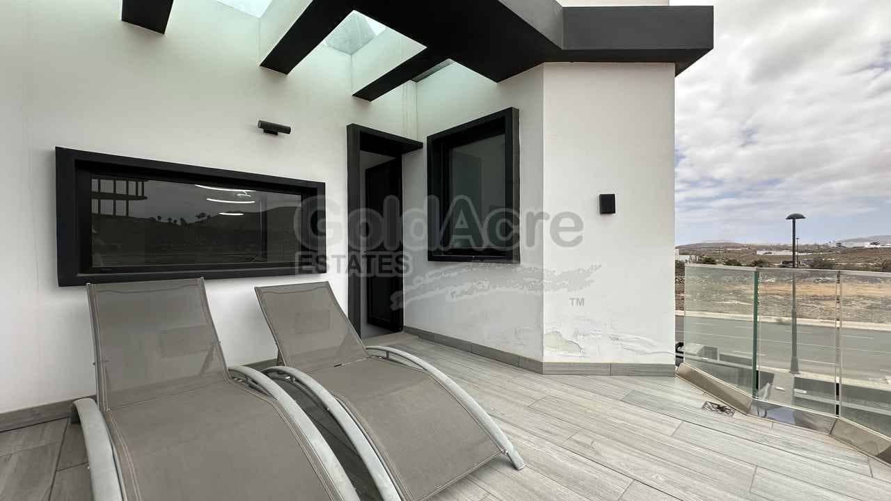 4 soveværelse Villa til salg i Corralejo - € 625.000 (Ref: 9236089)