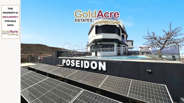 4 soveværelse Villa til salg i Corralejo, La Oliva - € 625.000 (Ref: 9236089)