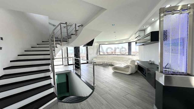 4 sypialnia Willa na sprzedaż w Corralejo, La Oliva z basenem - 499 000 € (Ref: 9236089)