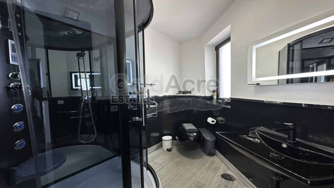 4 sovrum Villa till salu i Corralejo med pool - 499 000 € (Ref: 9236089)