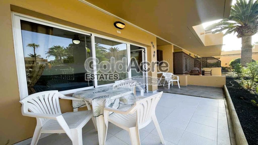 1 bedroom Apartment for sale in Corralejo with pool - € 175,000 (Ref: 9239511)