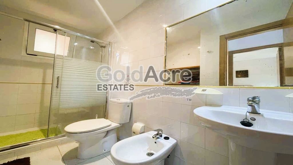 1 bedroom Apartment for sale in Corralejo with pool - € 175,000 (Ref: 9239511)