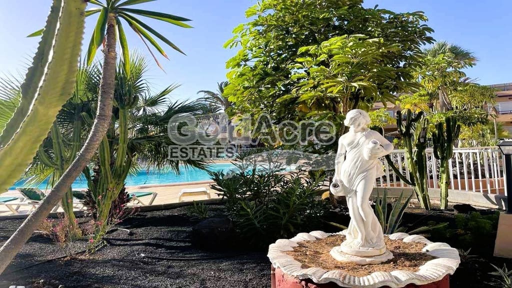 1 bedroom Apartment for sale in Corralejo with pool - € 175,000 (Ref: 9239511)
